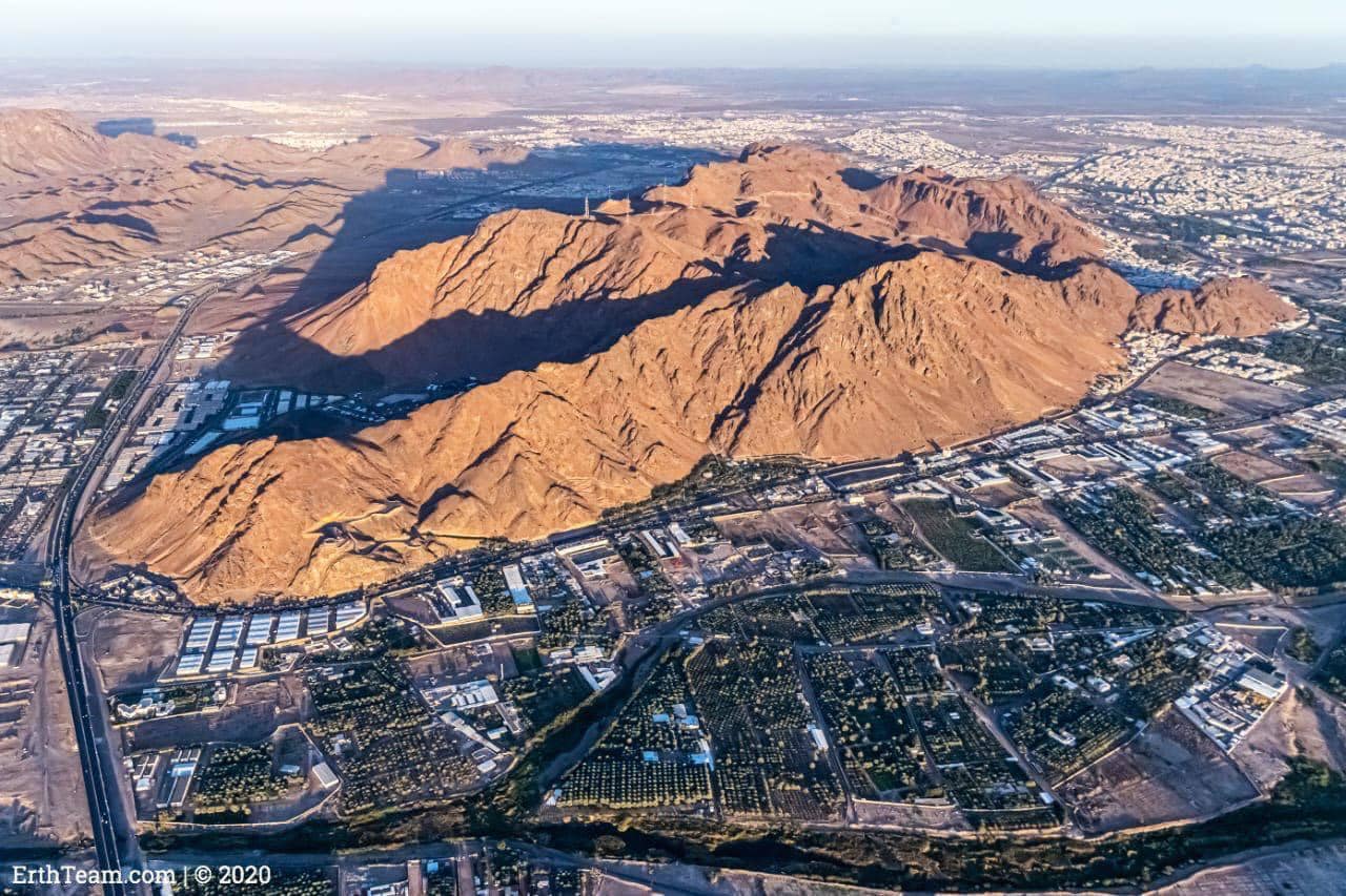 10 Important Places Every Muslim Should Visit in Madinah 2 10 Important Places Every Muslim Should Visit in Madinah.